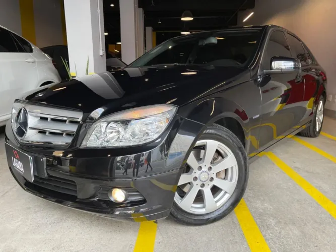 Mercedes-Benz C-180 Kompressor Classic 1.6 16V Aut. 2010
