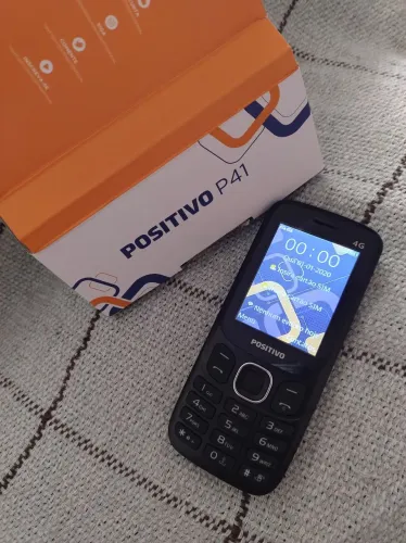 CELULAR TECLADO POSITIVO P41 NOVO!<br><br>R$ 80