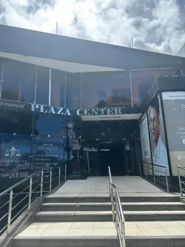 Sala no Centro em frente ao Fórum 
