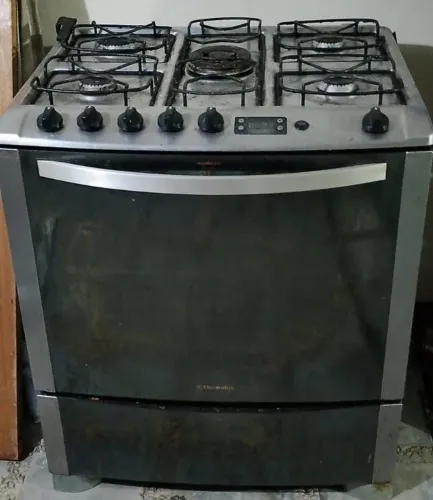 Fogão Inox espelhado 5 bocas