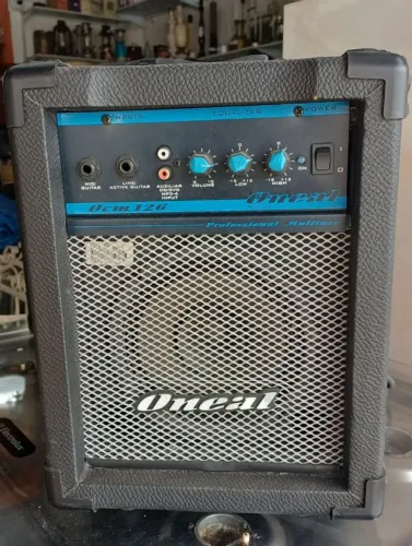 Caixa Amplificada Oneal Ocm-126