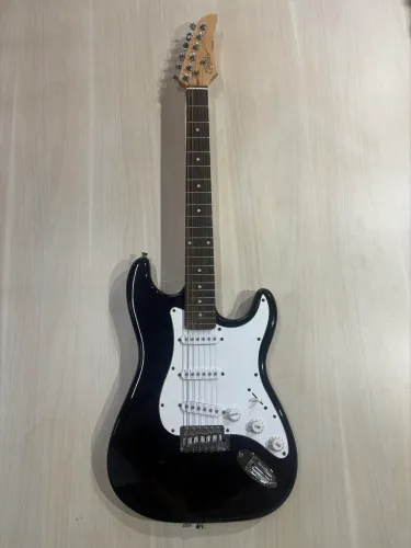 Stratocaster condor rx10 