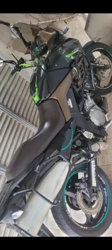 Suzuki v-strom 1000 cilindradas