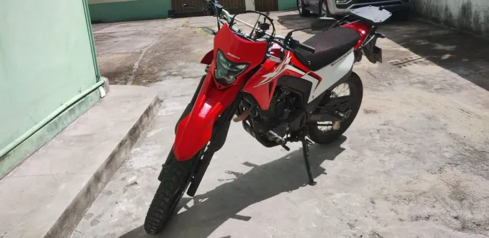 Vendo moto Ronda Tornado 300R