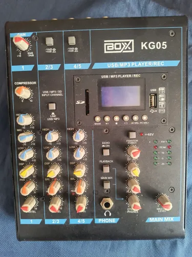Mesa de som Box KG 08