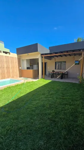 CASA DE TEMPORADA *