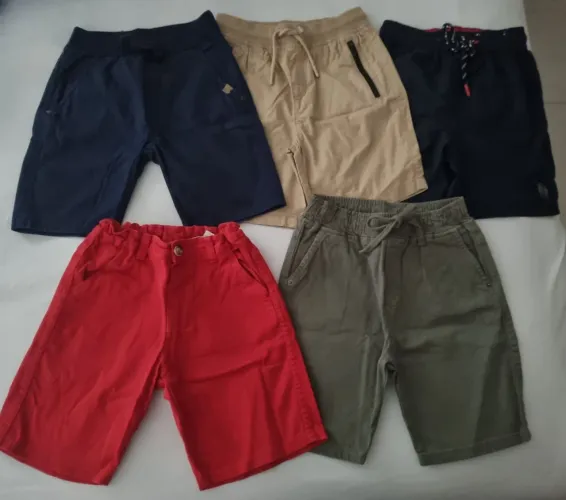 Bermudas de menino Tamanho 8
