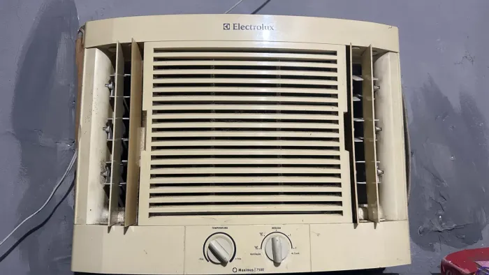Ar condicionado 7500 BTUS 127v 