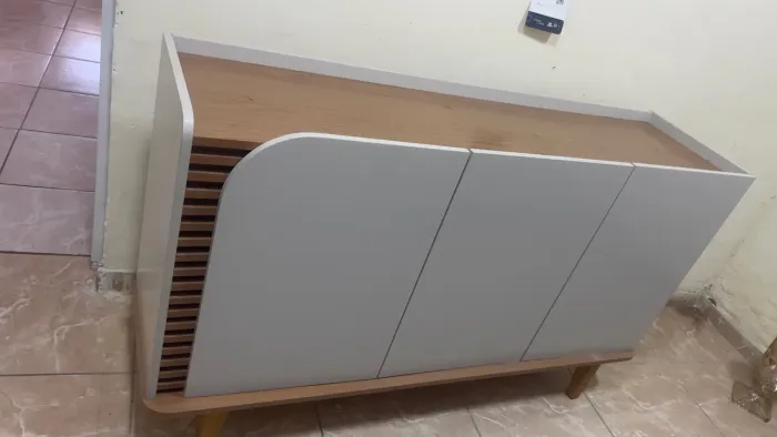 Vende-se móvel para sala ou salão de beleza 