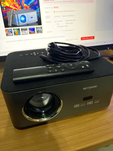 Projetor BETTDOW full HD 1080p Android WIFi Led