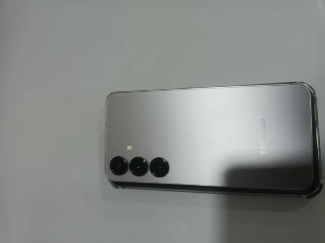Samsung S25 com garantia até novembro