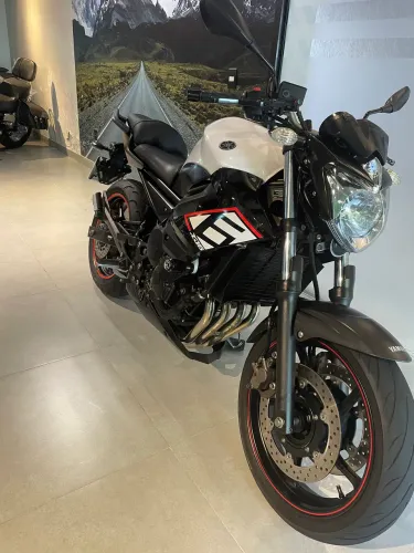 XJ6 N