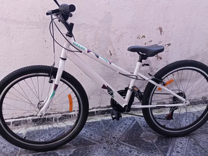 Bicicleta Caloi semi nova
