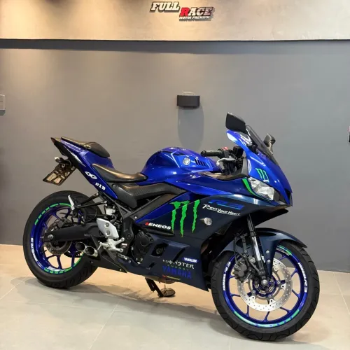 Yamaha YZF R-3 321 2023
