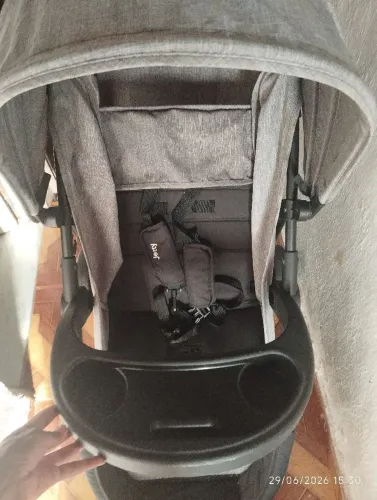 Carrinho de bebê Delta 3 rodas