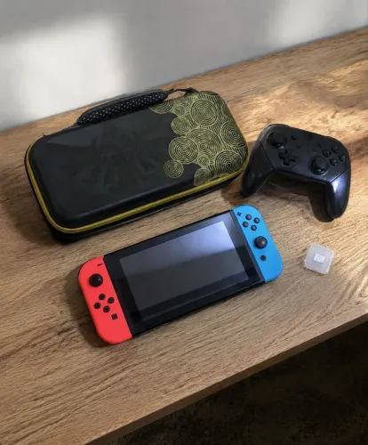 Nintendo Switch V1 Desbloqueado + Acessórios (Aceito propostas)