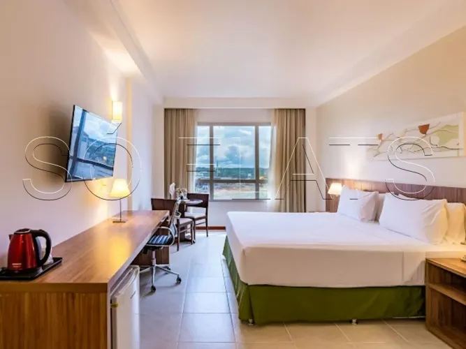 Flat no pool hoteleiro à venda em Manaus 36m² Holiday Inn investimento seguro