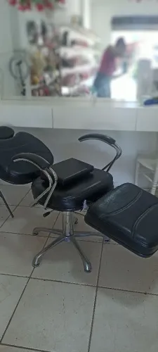 Cadeira/maca reclinável (maquiagem)