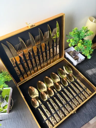 Kit faqueiro Dourado luxo jogo talheres de inox 24 peças. Novo