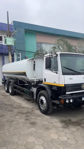 Mercedes atron 2729