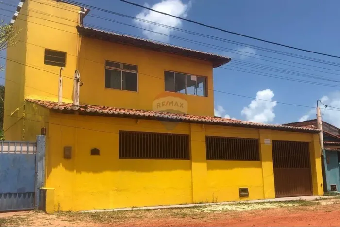 **Refúgio de tranquilidade na Praia de Zumbi**