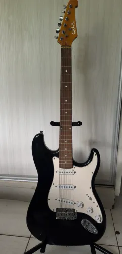 Guitarra a venda. Boa oportunidade!!! 