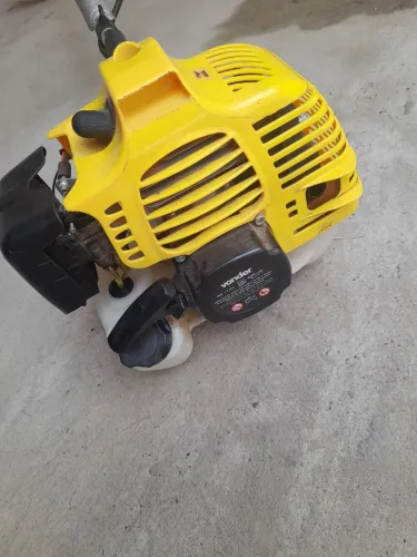 Vendo rocadeira seme nova com todos os acessórios