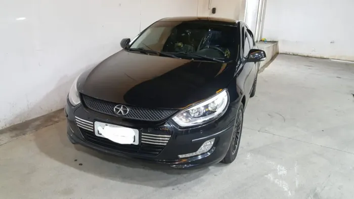 JAC J5 Sedan 1.5 16V 4P Mec. 2016