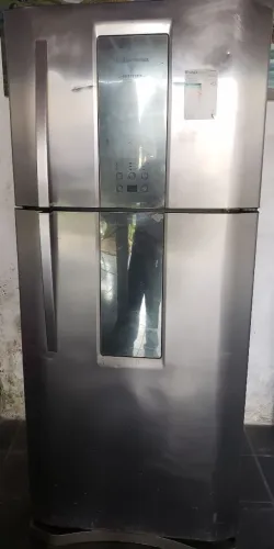 Geladeira Electrolux Inox 553L