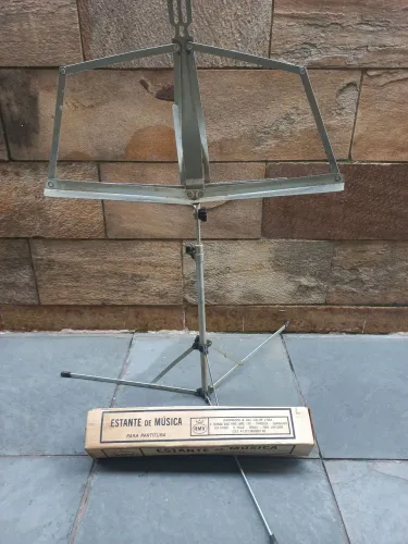  Estande de música Pastitura  antiga 