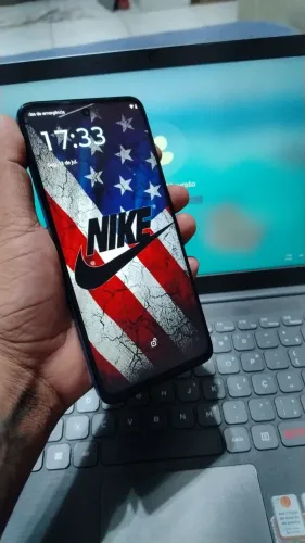 Moto G17