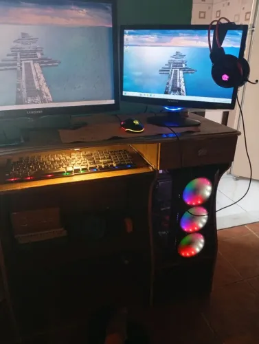 Pc gamer (somente gabinete), AMD A4-6300 de 3,70 a 3,90ghz. Menor preço impossível.