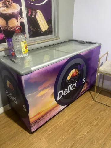 Freezer expositor horizontal