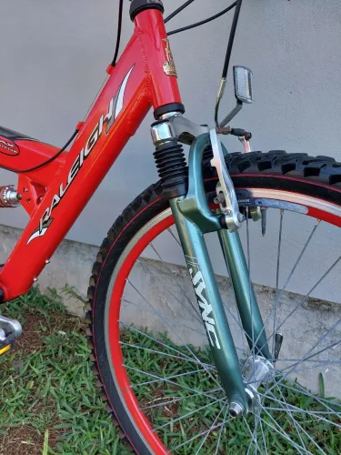 Raleigh USA ano 2000 *IMPECÁVEL* REVISADA (ACEITO CARTÃO)