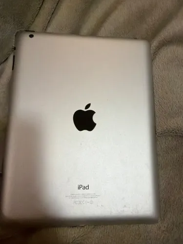 ipad A1458 4º geração 2012 prata 