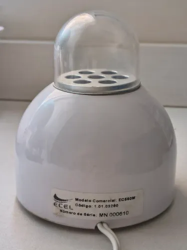Mini incubadora EC 560M