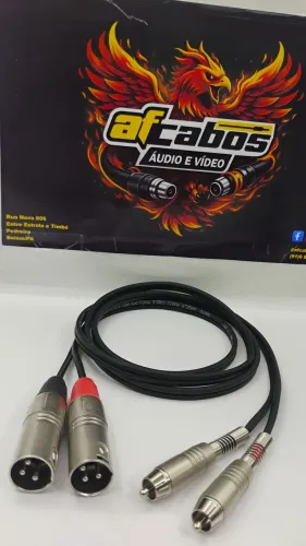 Cabo de.audio balanceado com 1 metros e meio