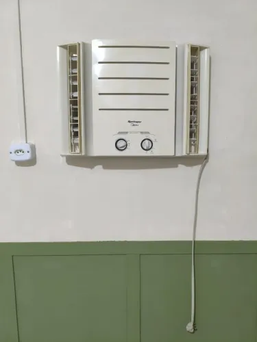 Ar-Condicionado Springer Midea 12.000 BTUs - Apenas R$ 500