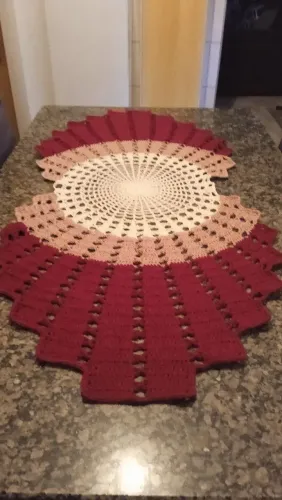 Trilho de mesa de crochê