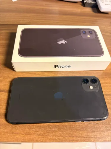 iPhone 11