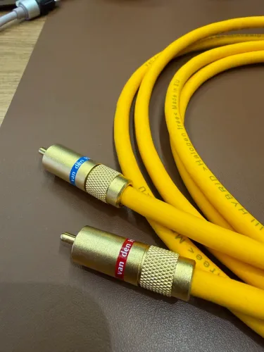 Cabo RCA Van den Hul D-102 mk3 Hybrid 1.5m