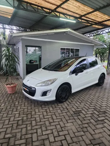 Peugeot 308 Active 1.6 Flex 16V 5P Mec. 2014