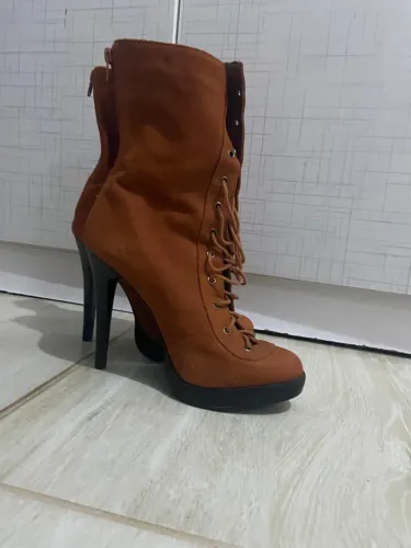 Bota feminina
