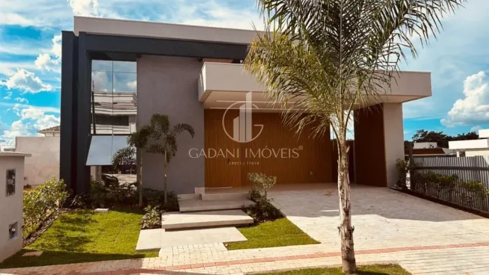 CASA DE ALTO PADRÃO COM 4 SUÍTES À VENDA POR R$ 2.900.000,00 NO CONDOMÍNIO AQUARELA DOS PO