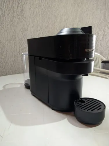 Máquina de Café Nespresso - Estado de Nova