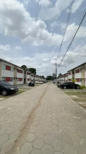 JARDIM DAS AZALEIAS - APARTAMENTO TÉRREO COM SUÍTE E QUINTAL