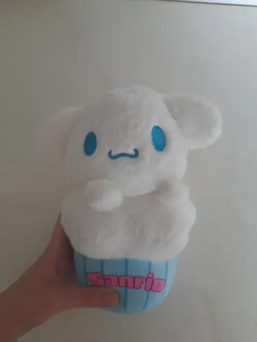 Pelúcia Cinnamoroll Sanrio - Fofa