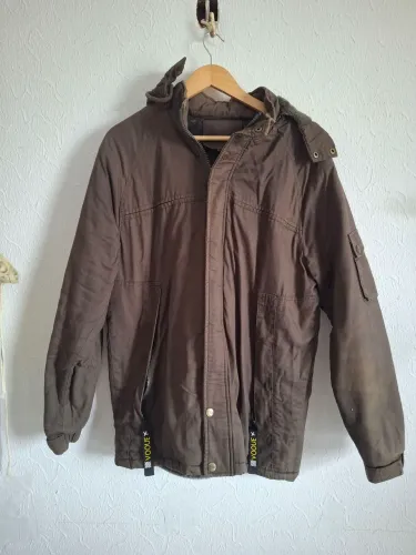 Casaco de Frio Masculino com Capuz - Forrado e Muito Quente - Excelente Estado