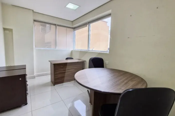 Sala Comercial Mobiliada à Venda ou Locação na Água Fria 38,5m2 e 1 vaga