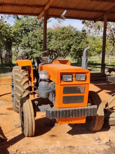 EXTRA - Trator agrale 4200, 2 cilíndros